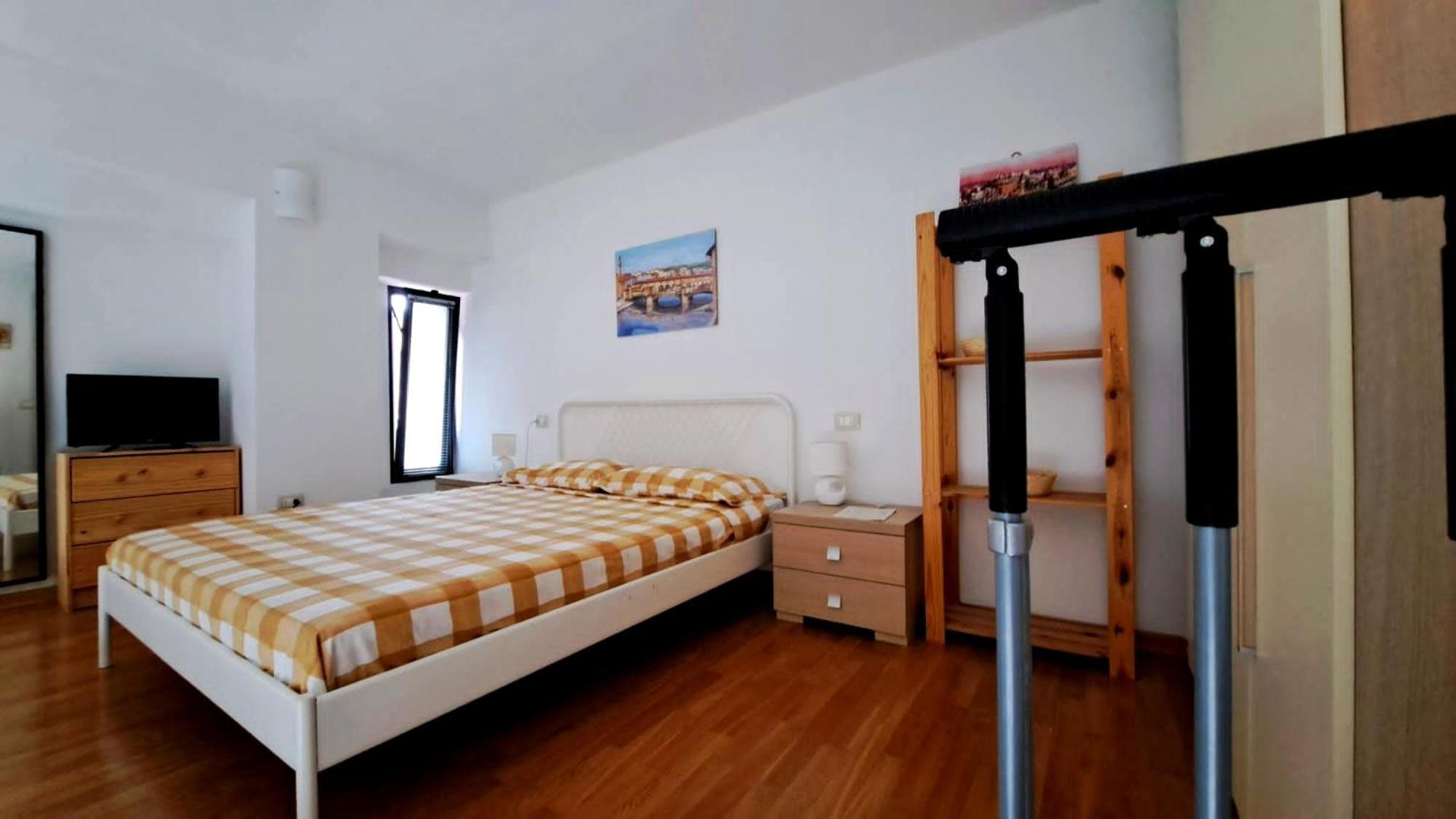 Gemme Fiorentine In Front Of The Train Station 5 Minutes From The Centre Free Parking Apartment Florence
